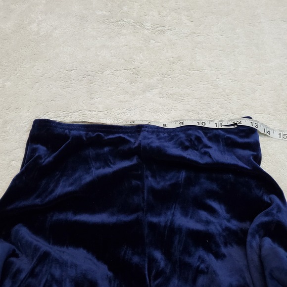 Witchy - Picture 5 of 9